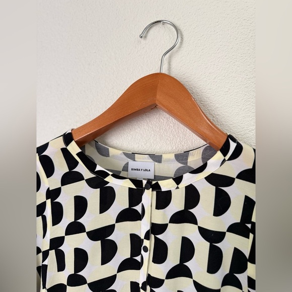Bimba y Lola Designer Spanish Brand Black Yellow Patterned Blouse Women’s Size M - Picture 3 of 5